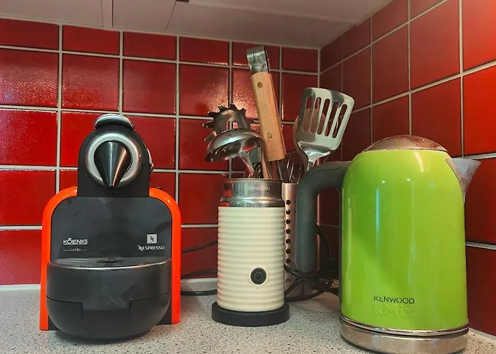 Casa Leyu Mitten In Ruschein