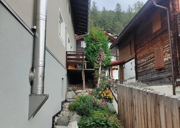 Apartament Casa Leyu Mitten In